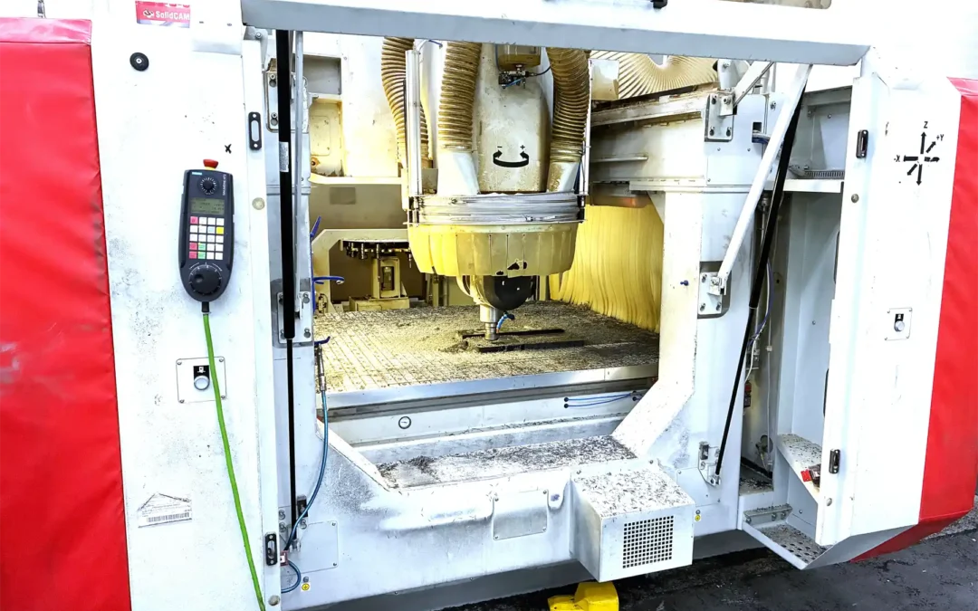 Jak vybrat správný plast pro CNC obrábění – pohled z praxe